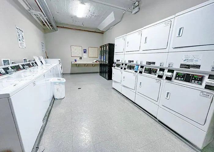 Mccormick Place 2br Oasis With Optional Parking, Patio, Gym For Up To 6 Guests Near Museum Campus, Grant Park & Soldier Field Apartamento *