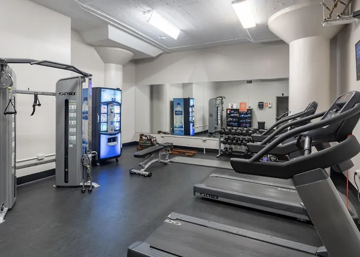 Mccormick Place 2br Oasis With Optional Parking, Patio, Gym For Up To 6 Guests Near Museum Campus, Grant Park & Soldier Field Apartamento